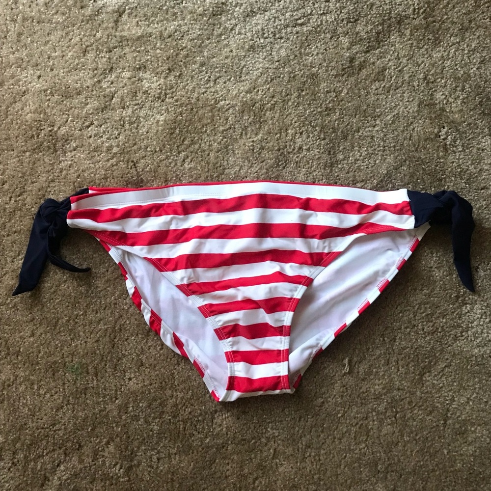 NWOT Old Navy striped swim bottoms